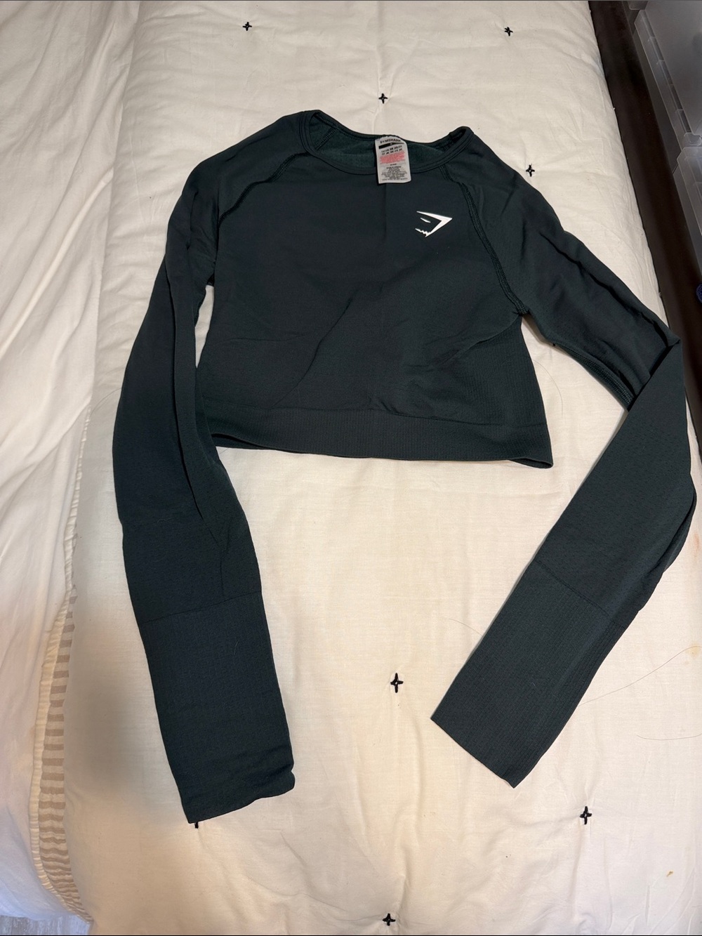 Gymshark green Long Sleeve Crop Top - Women's Athletic Tee